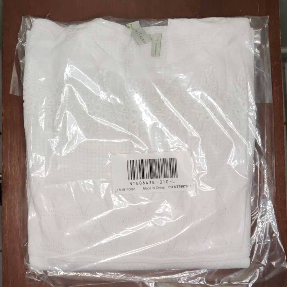 Woven Sleeve Pullover Sweater - Picture 3 of 3
